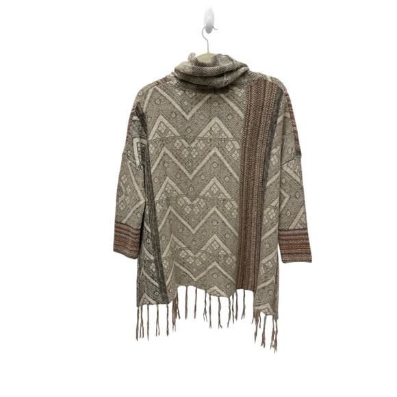 Free People Be The One Fringe Cowlneck Poncho Sweater Wool Alpaca Size Medium - Picture 12 of 12